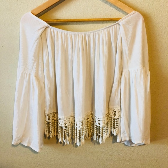 entro Tops - ⭐️Entro tassel top